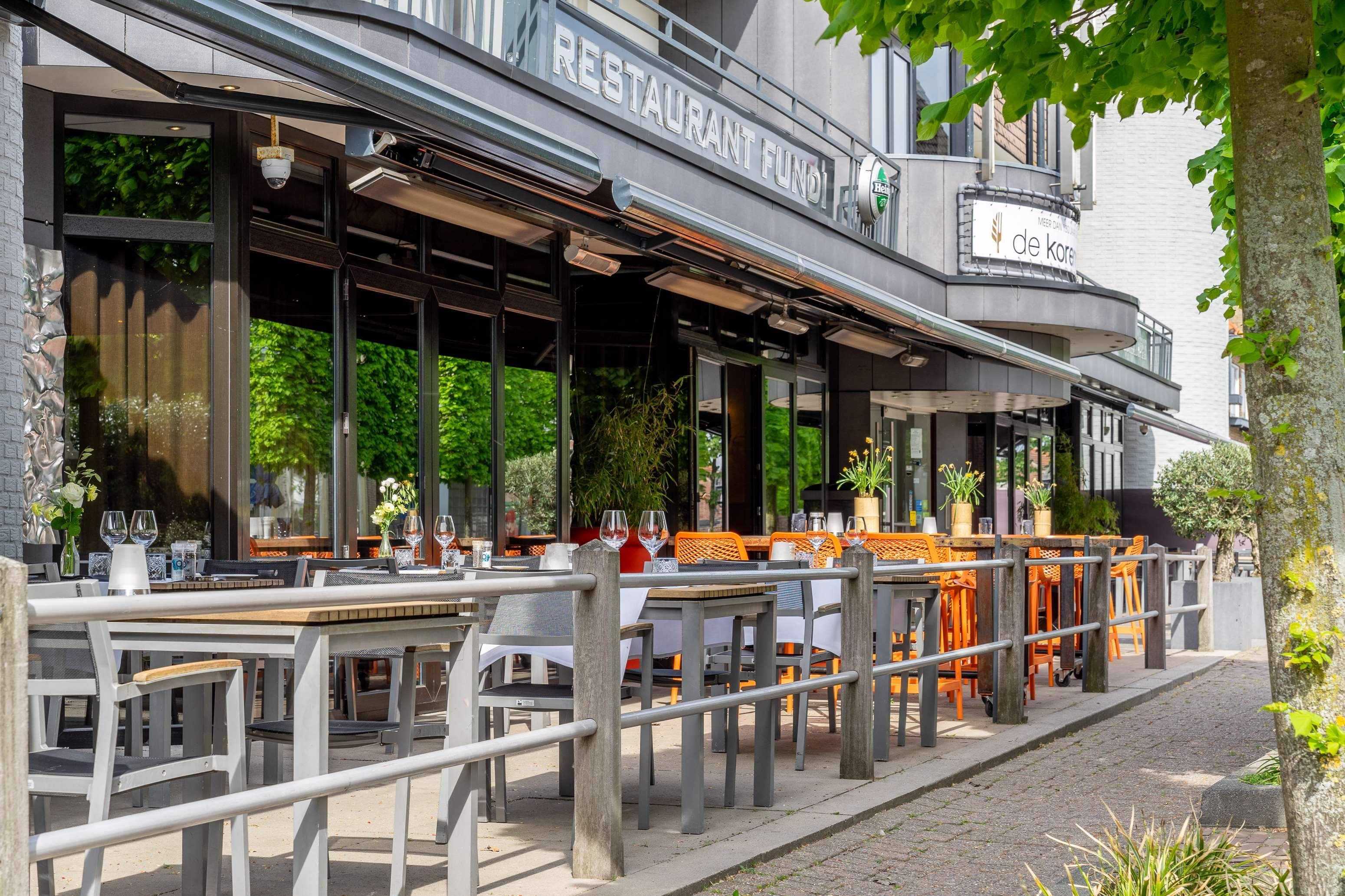 Hotel de Korenbeurs Made Exterior foto